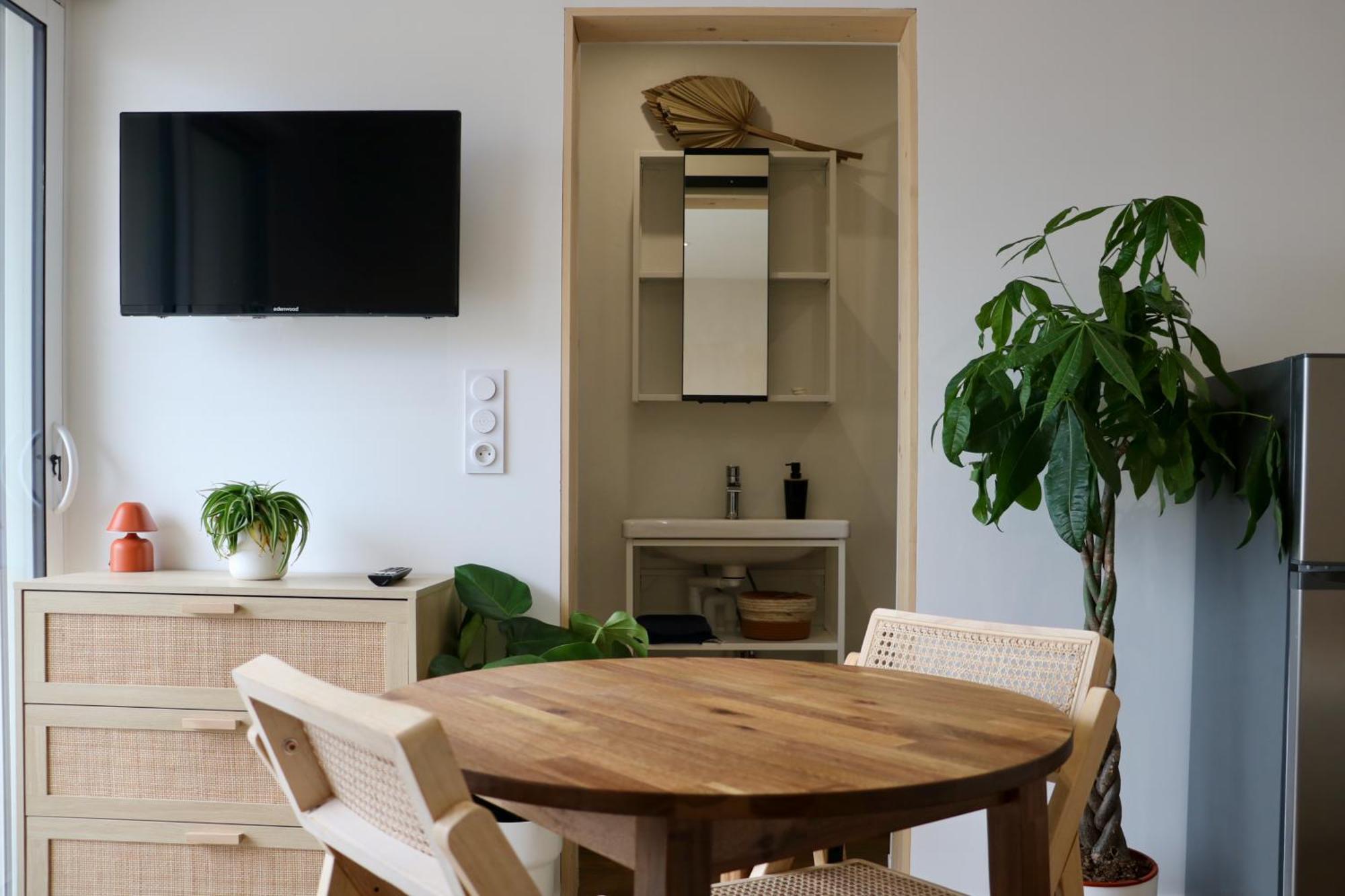 Apartment Beau Soleil By Jb L La Nouvelle